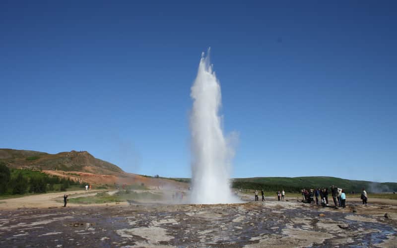 Strokkur-Izlanda
